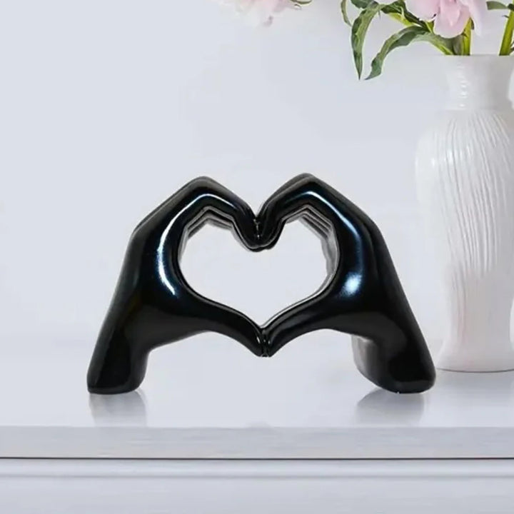 Resin Love Gesture Statues